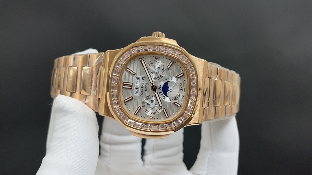 PATEK PHILIPPE Watches